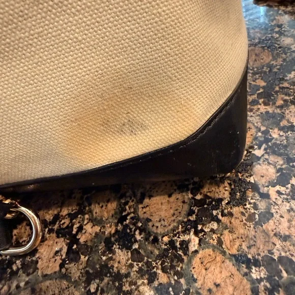 New York Cream & Black Tote Bag - Picture 5 of 5